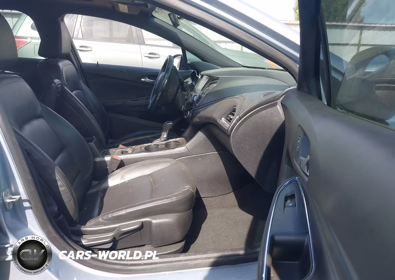 2017 Chevrolet Cruze Premier Auto VIN:1G1BF5SMXH7219516 - 5