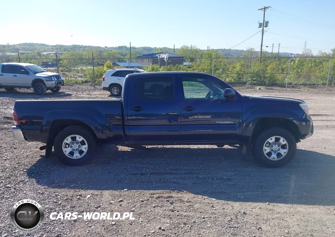 2013 Toyota Tacoma V6 VIN:5TFMU4FN1DX016639 - 13