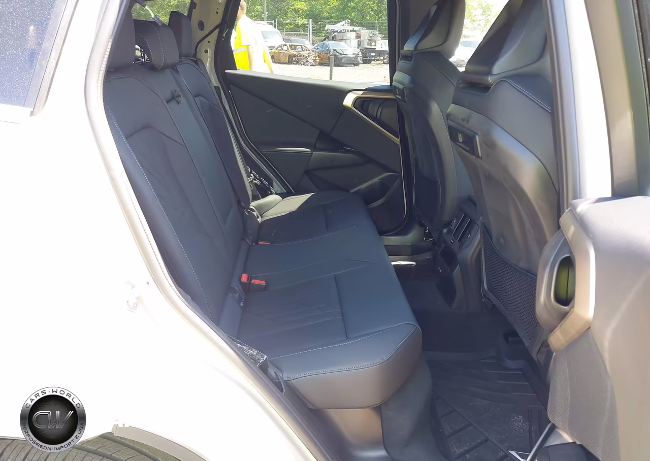 2025 BMW X3 30 xDrive VIN:5UX53GP08S9062089 - 8