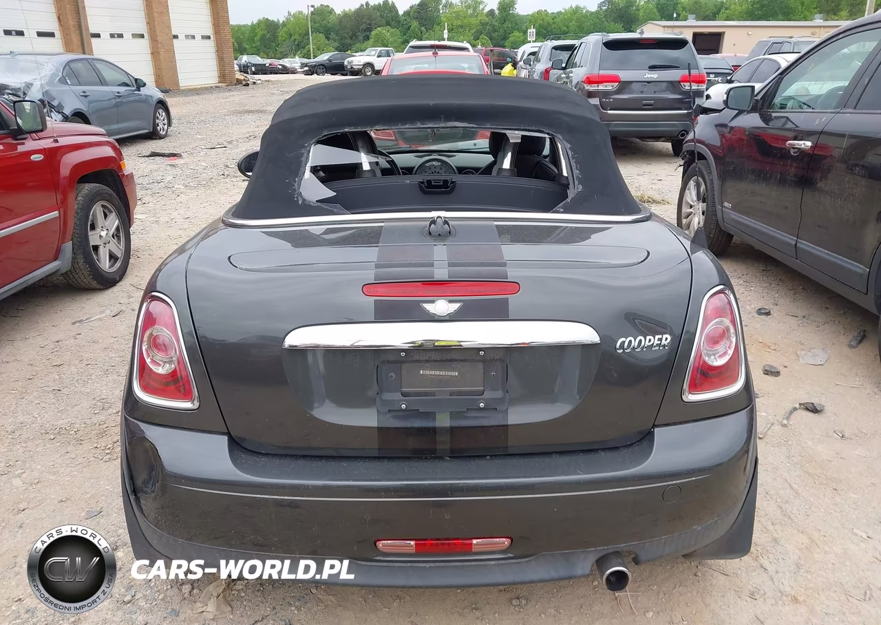 2014 Mini Roadster Cooper VIN:WMWSY1C50ET719539 - 16