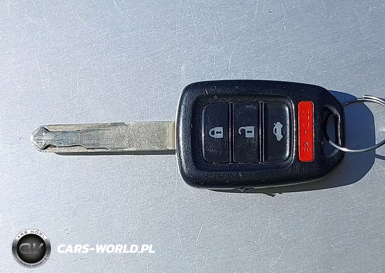 HONDA CIVIC LX VIN:19XFB2F55FE079152 - 11