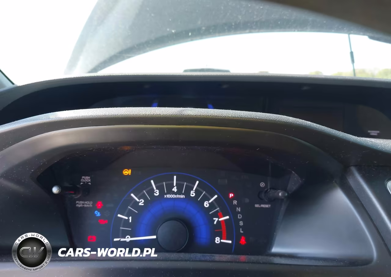 HONDA CIVIC LX VIN:19XFB2F55FE079152 - 7