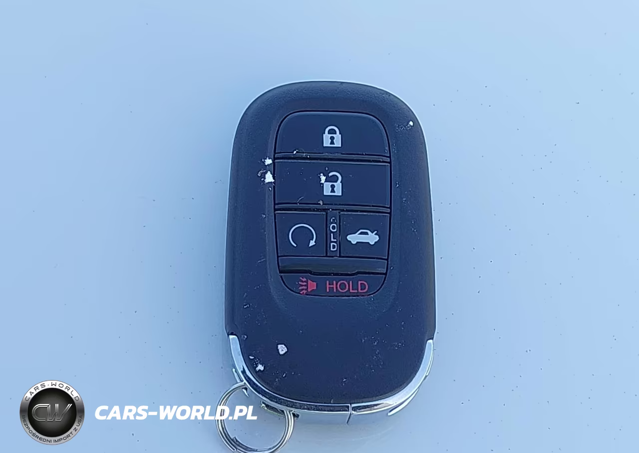 2025 Honda Accord Hybrid Touring VIN:1HGCY2F85SA028972 - 11