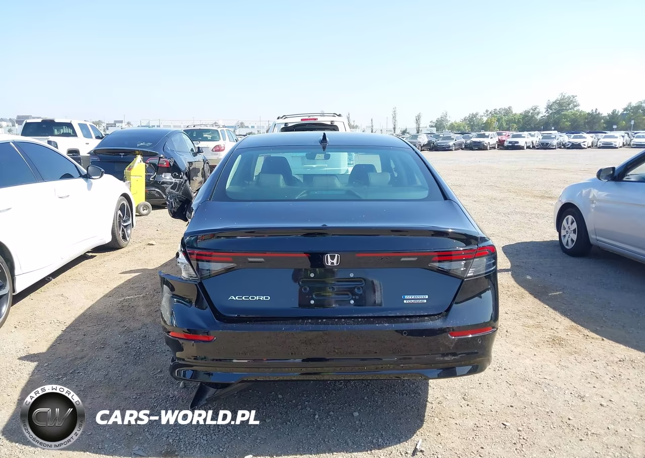 2025 Honda Accord Hybrid Touring VIN:1HGCY2F85SA028972 - 16