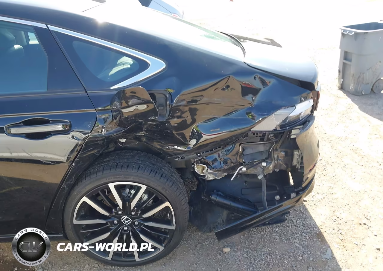 2025 Honda Accord Hybrid Touring VIN:1HGCY2F85SA028972 - 6