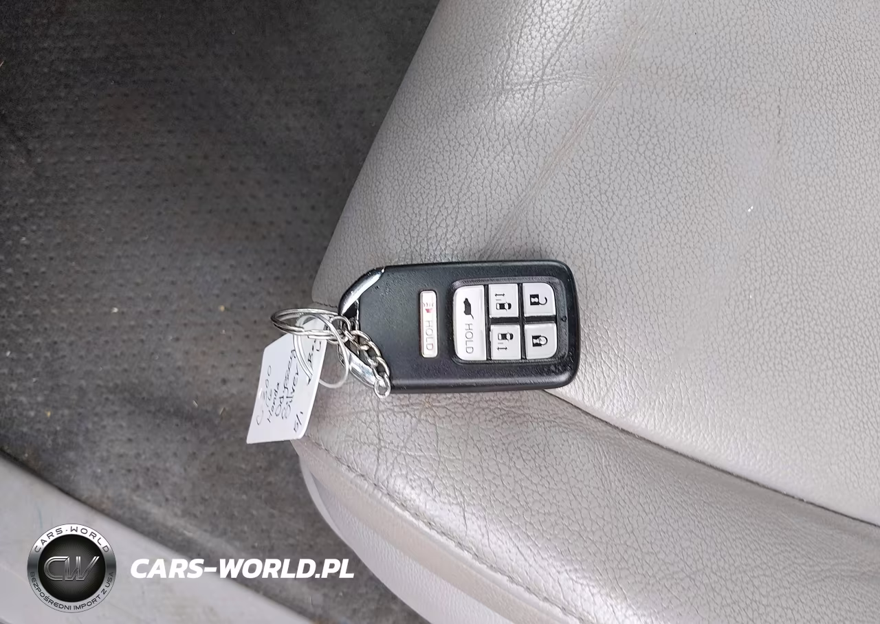 2016 Honda Odyssey Ex-L VIN:5FNRL5H68GB060916 - 11