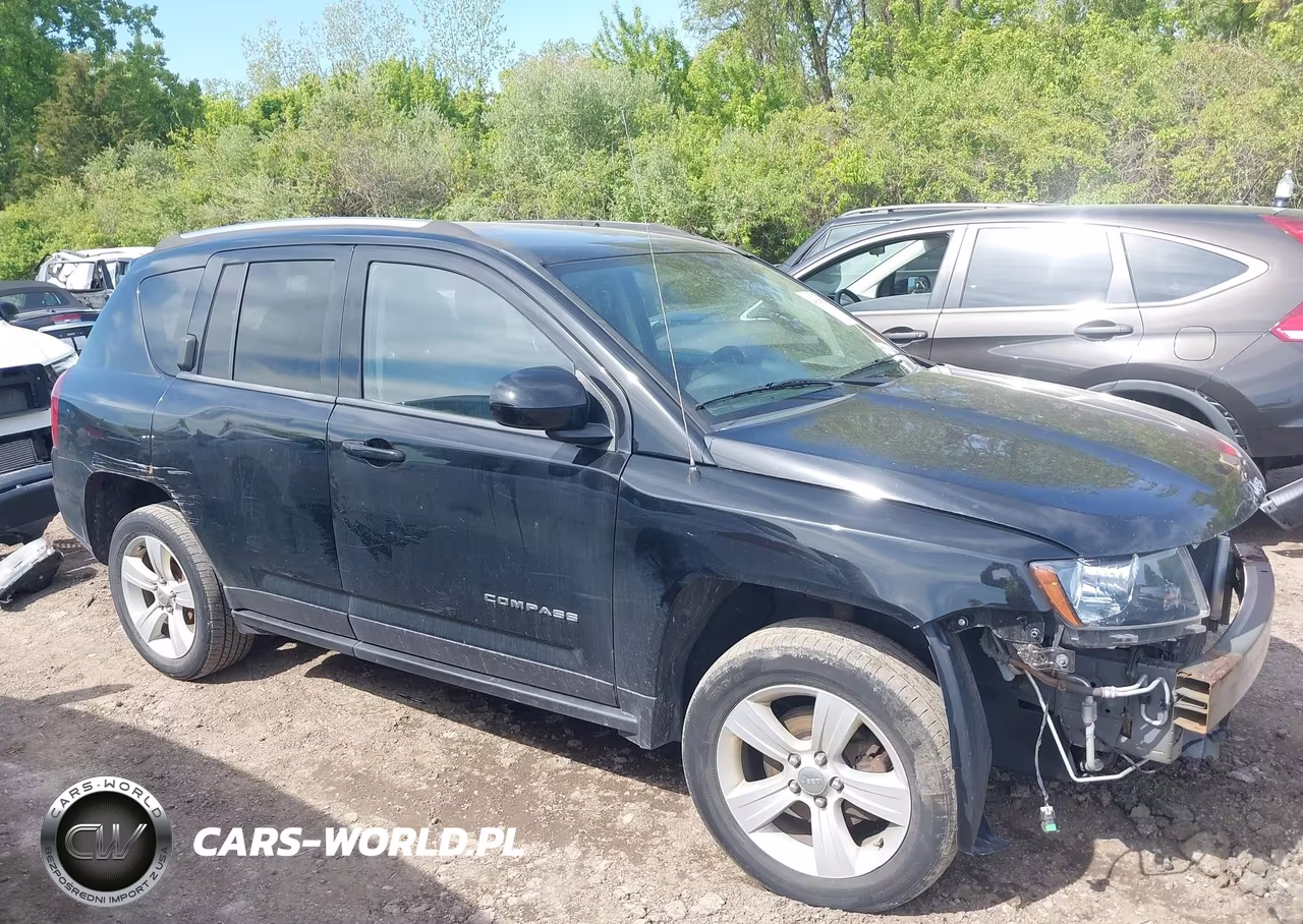 2014 Jeep Compass Latitude VIN:1C4NJCEB7ED508299 - 14