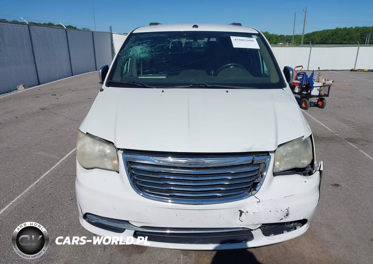 2011 Chrysler Town & Country Touring-L VIN:2A4RR8DG1BR635573 - 6