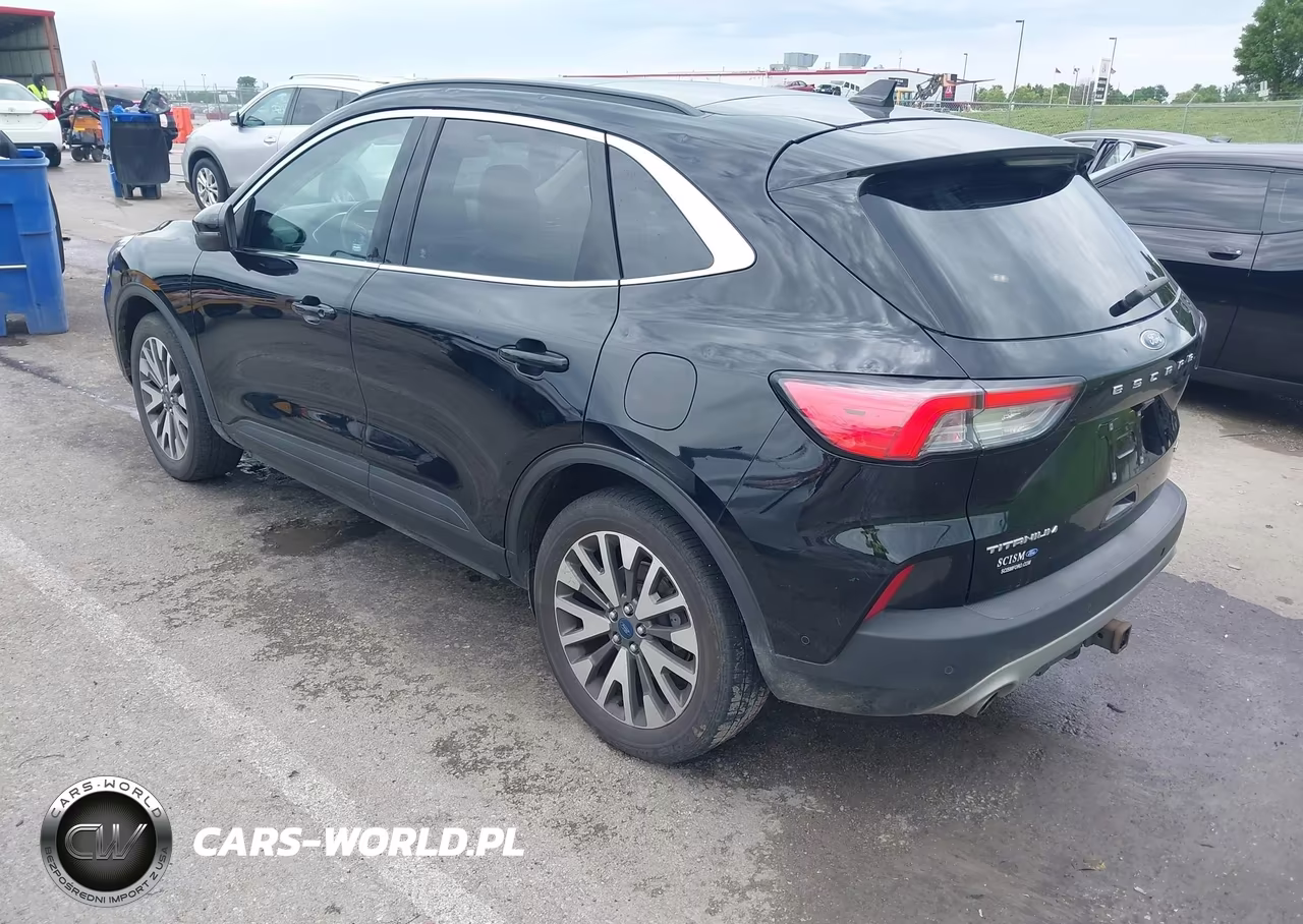 2020 Ford Escape Titanium VIN:1FMCU9J91LUA73681 - 3