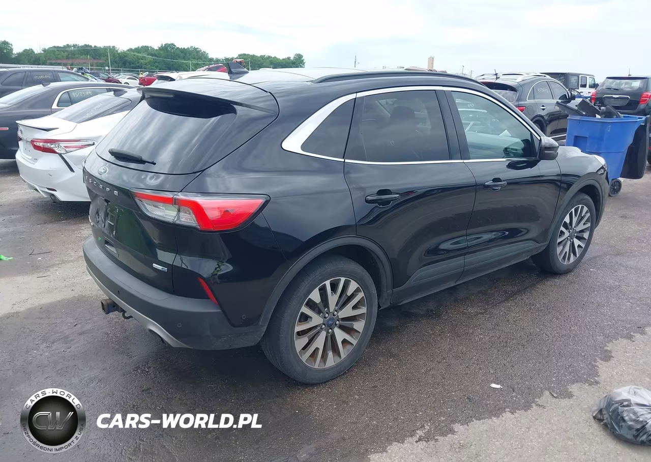 2020 Ford Escape Titanium VIN:1FMCU9J91LUA73681 - 4