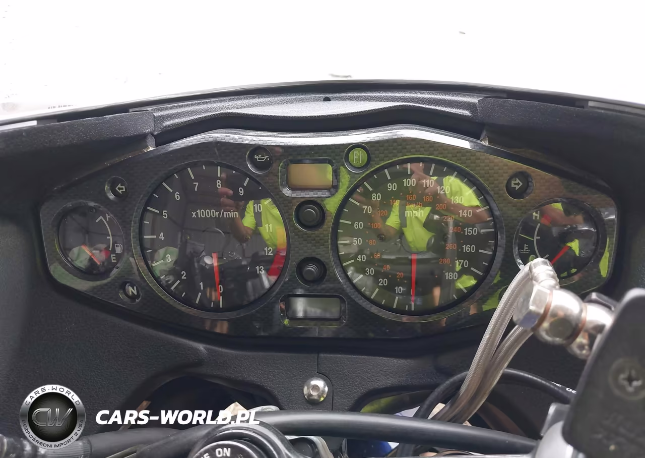2004 Suzuki Gsx1300 R VIN:JS1GW71A342102507 - 7