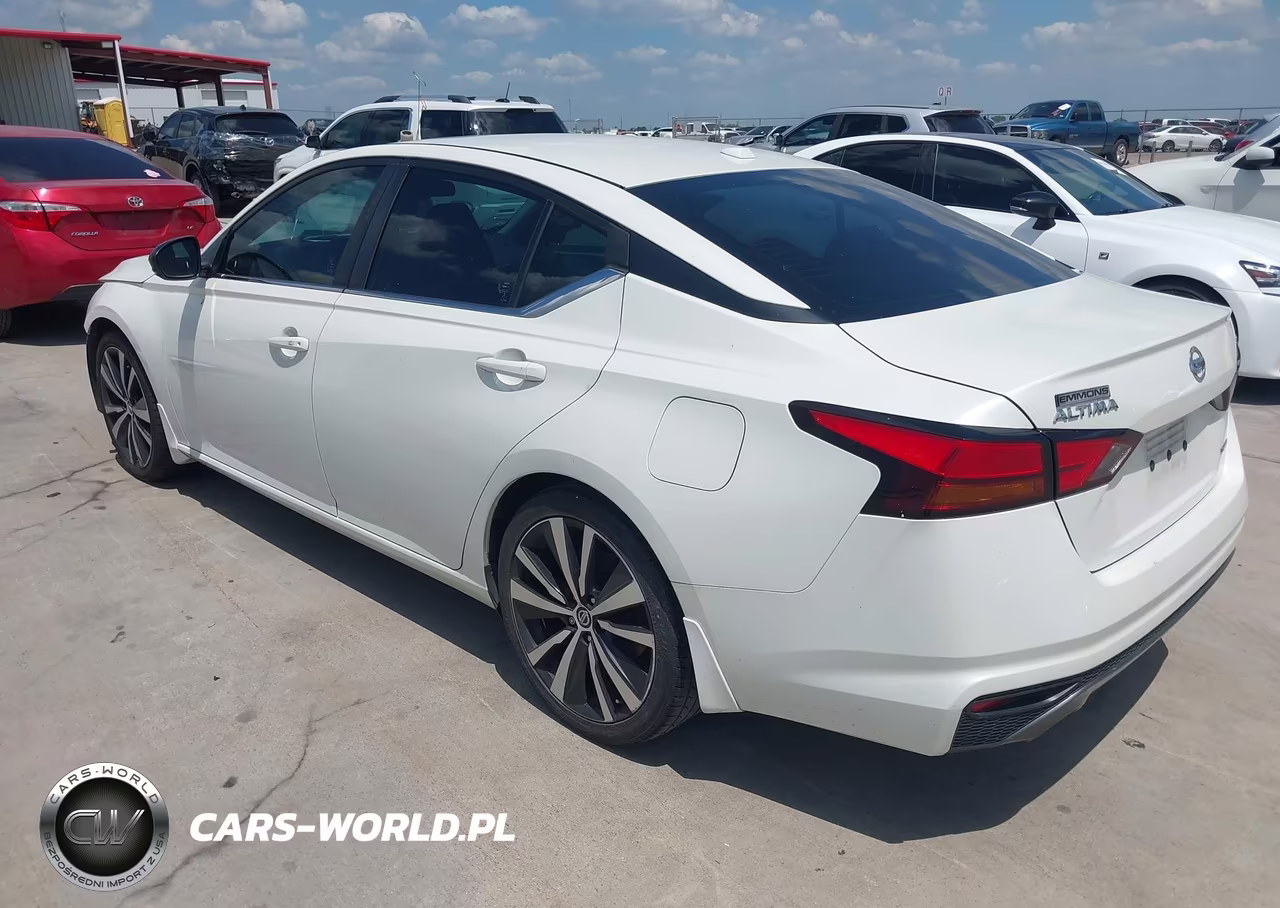 2019 Nissan Altima 2.0 Sr VIN:1N4AL4CV9KC224692 - 3