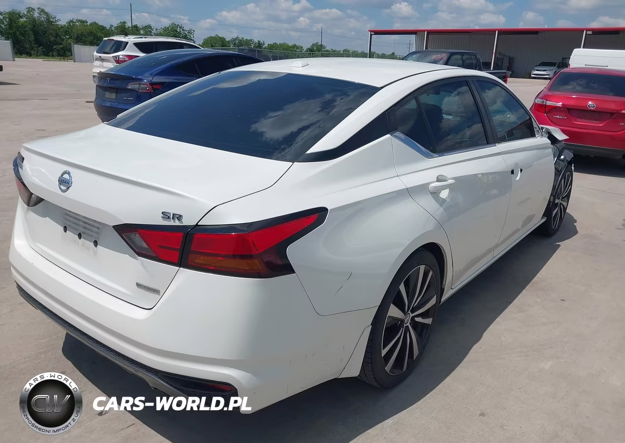 2019 Nissan Altima 2.0 Sr VIN:1N4AL4CV9KC224692 - 4