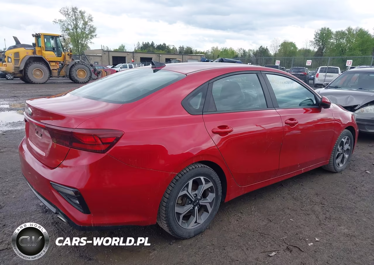 2020 Kia Forte Lxs VIN:3KPF24AD0LE148965 - 4