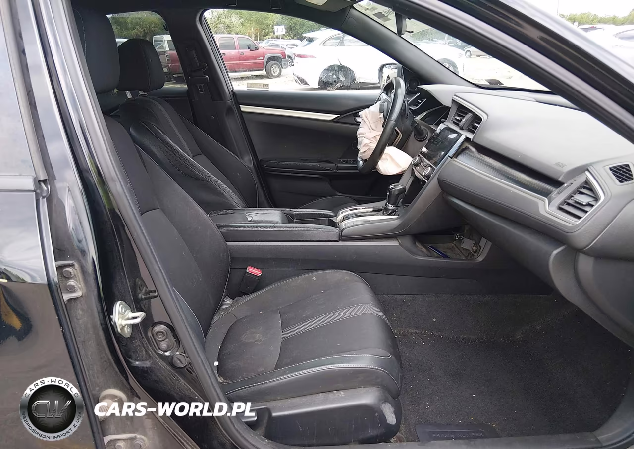 2019 Honda Civic Sport VIN:2HGFC2F89KH572713 - 5