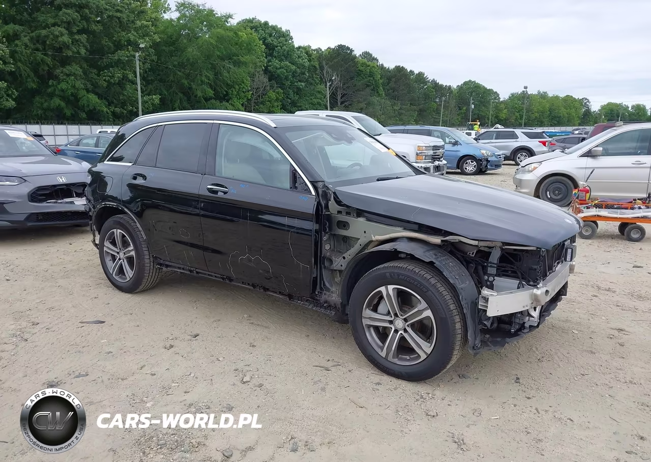 2017 Mercedes-Benz Glc 300 4Matic – zdjęcie 1 z 21
