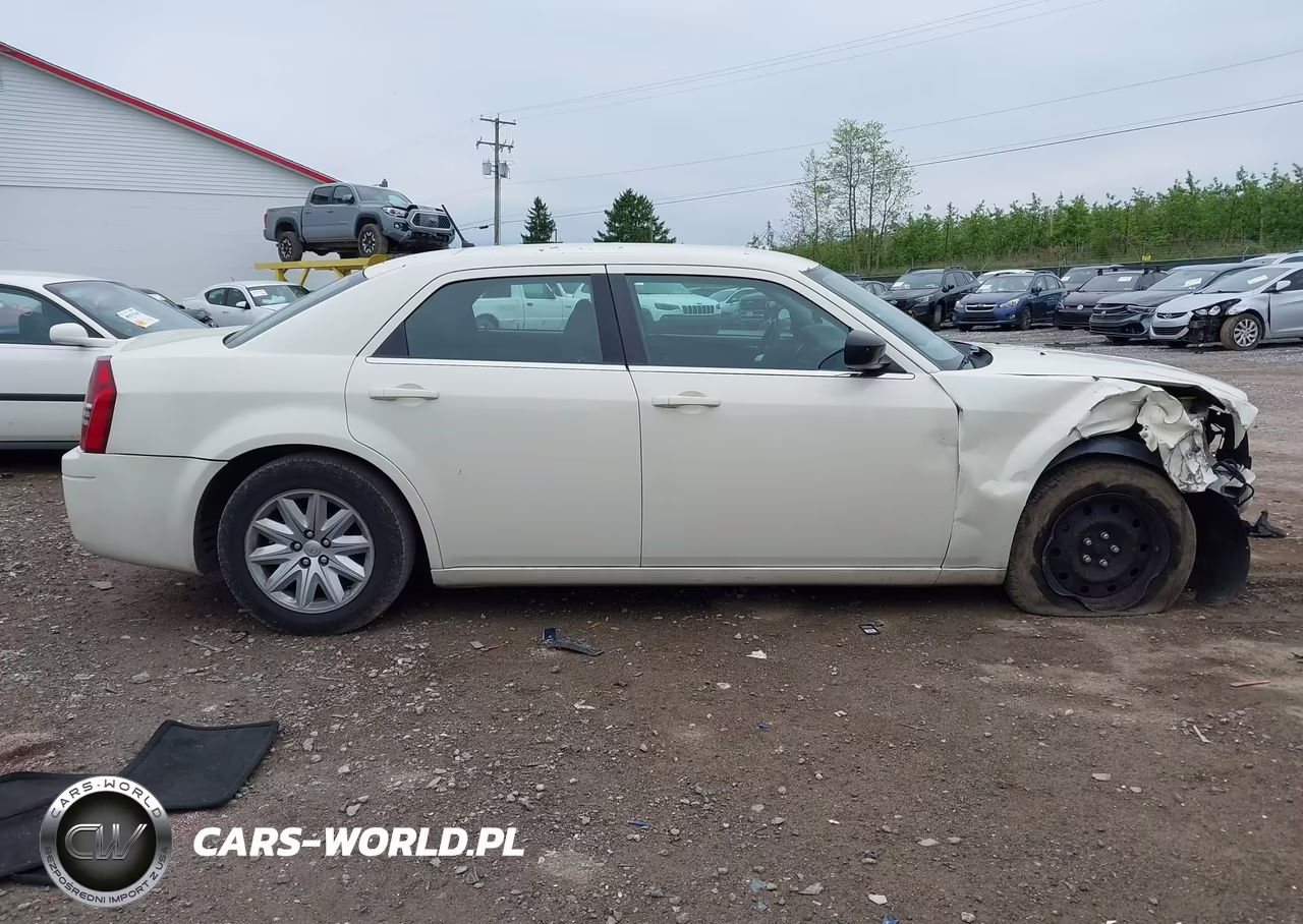 2008 Chrysler 300 Lx VIN:2C3KA43R78H146902 - 13