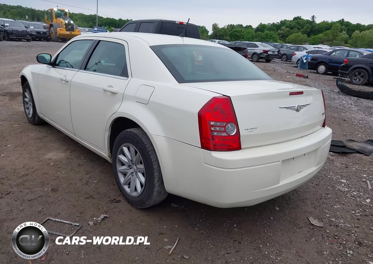 2008 Chrysler 300 Lx VIN:2C3KA43R78H146902 - 3