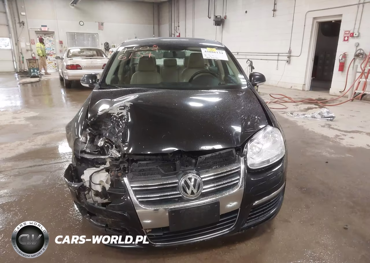 2010 Volkswagen Jetta Limited Edition VIN:3VWRZ7AJXAM157284 - 6