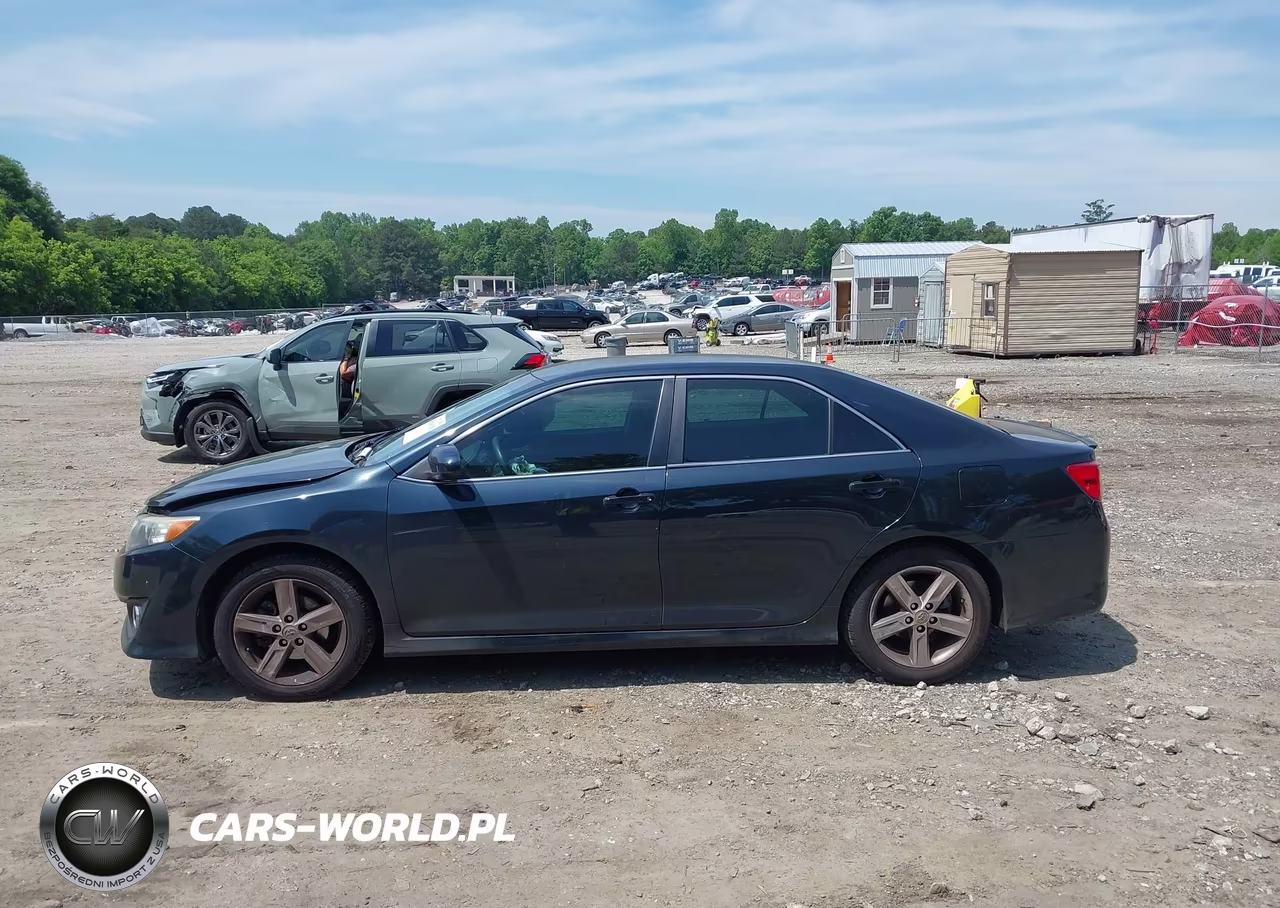 2014 Toyota Camry Se VIN:4T1BF1FK6EU342084 - 14