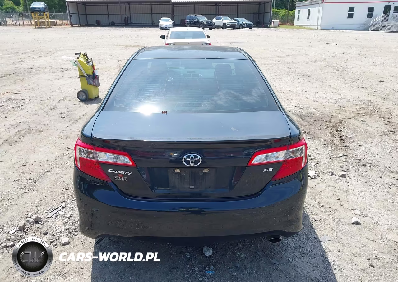 2014 Toyota Camry Se VIN:4T1BF1FK6EU342084 - 16