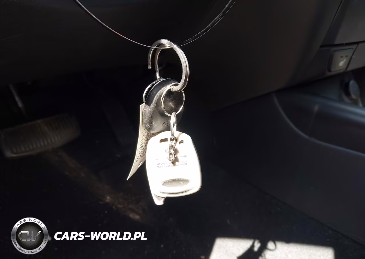 2010 Hyundai Elantra Touring Gls VIN:KMHDC8AEXAU050072 - 11