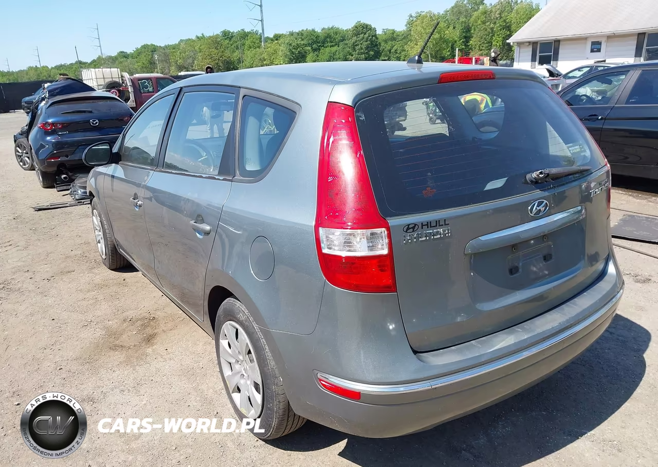 2010 Hyundai Elantra Touring Gls VIN:KMHDC8AEXAU050072 - 3
