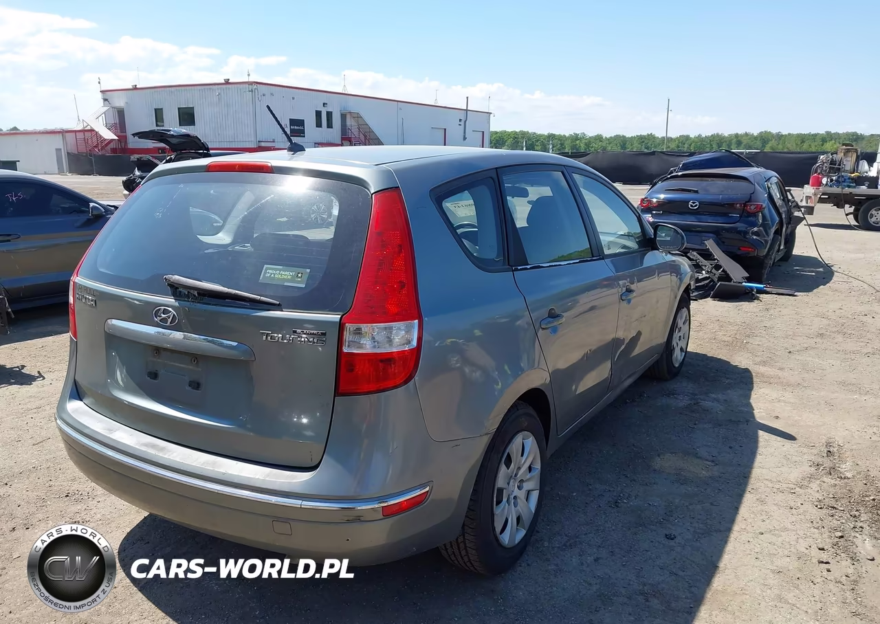 2010 Hyundai Elantra Touring Gls VIN:KMHDC8AEXAU050072 - 4