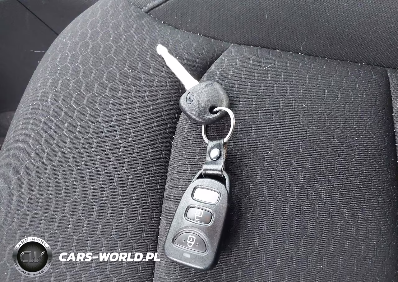 2020 Hyundai Elantra Sel VIN:KMHD84LF5LU062696 - 11
