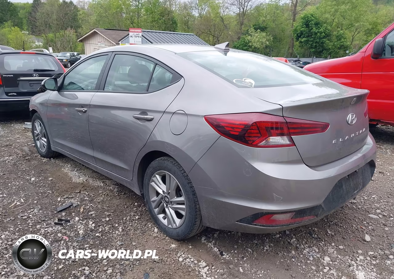 2020 Hyundai Elantra Sel VIN:KMHD84LF5LU062696 - 3