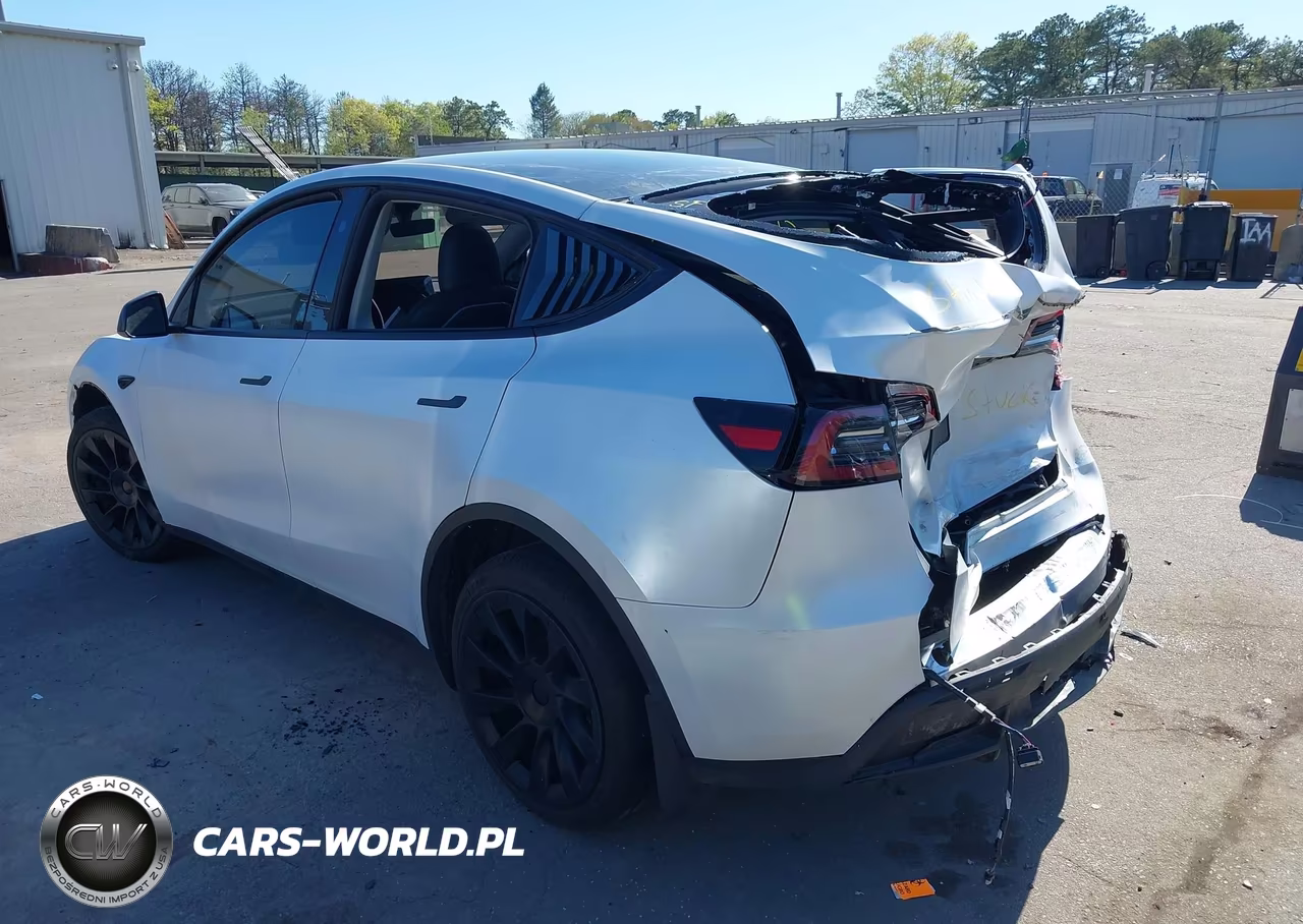 2023 Tesla Model Y Awd-Long Range Dual Motor All-Wheel Drive VIN:7SAYGDEE3PA187305 - 3