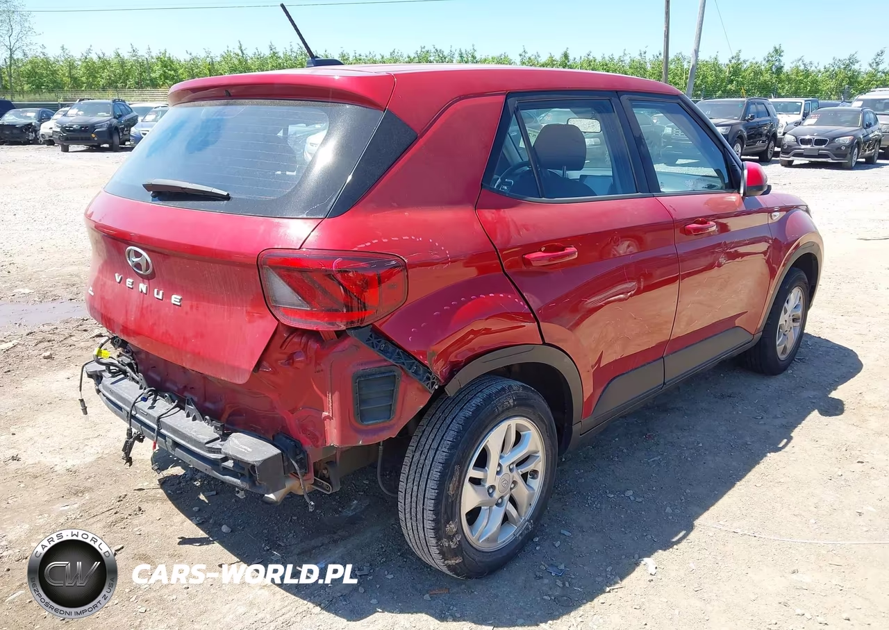 2023 Hyundai Venue Se VIN:KMHRB8A31PU226099 - 4