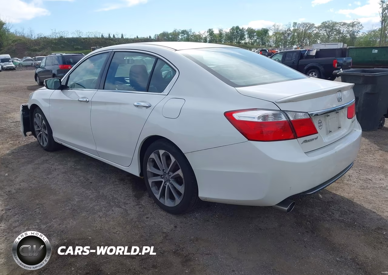 2015 Honda Accord Sport VIN:1HGCR2F51FA021879 - 3