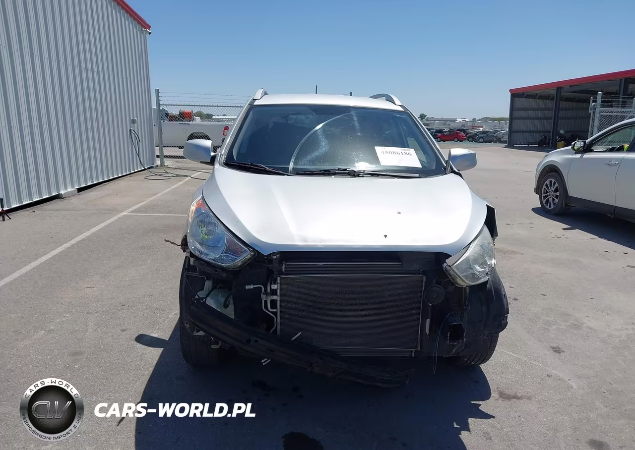 2011 Hyundai Tucson Gls VIN:KM8JUCAC8BU214650 - 13