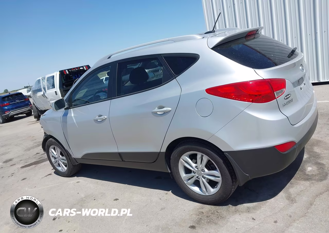 2011 Hyundai Tucson Gls VIN:KM8JUCAC8BU214650 - 15