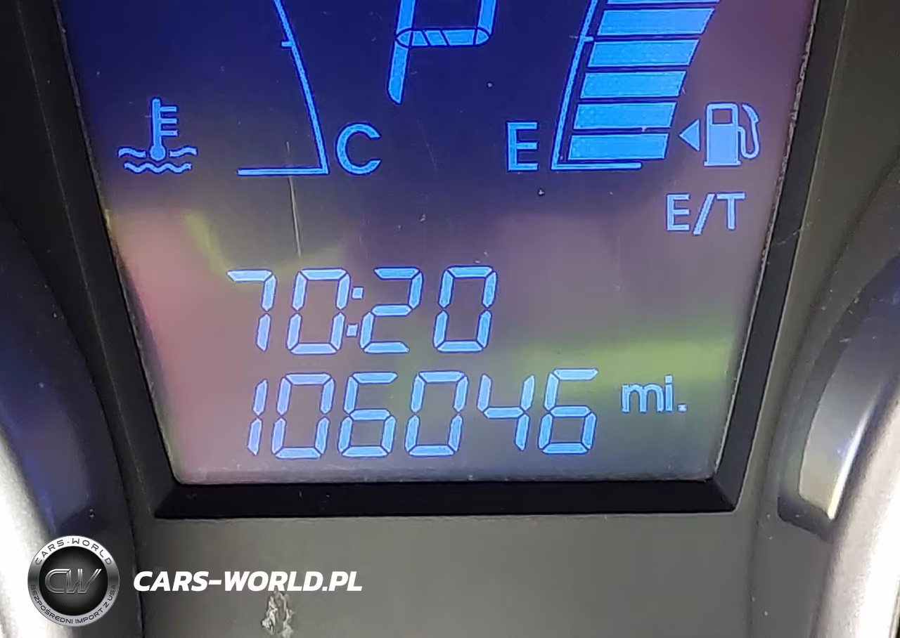 2011 Hyundai Tucson Gls VIN:KM8JUCAC8BU214650 - 16