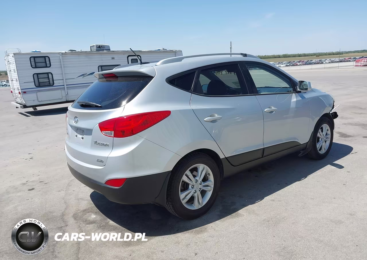 2011 Hyundai Tucson Gls VIN:KM8JUCAC8BU214650 - 4