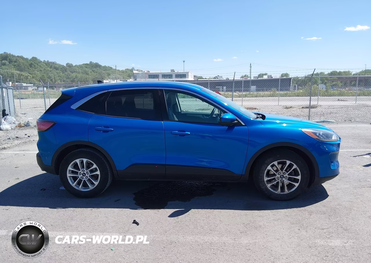 2021 Ford Escape Se VIN:1FMCU0G64MUB01483 - 13