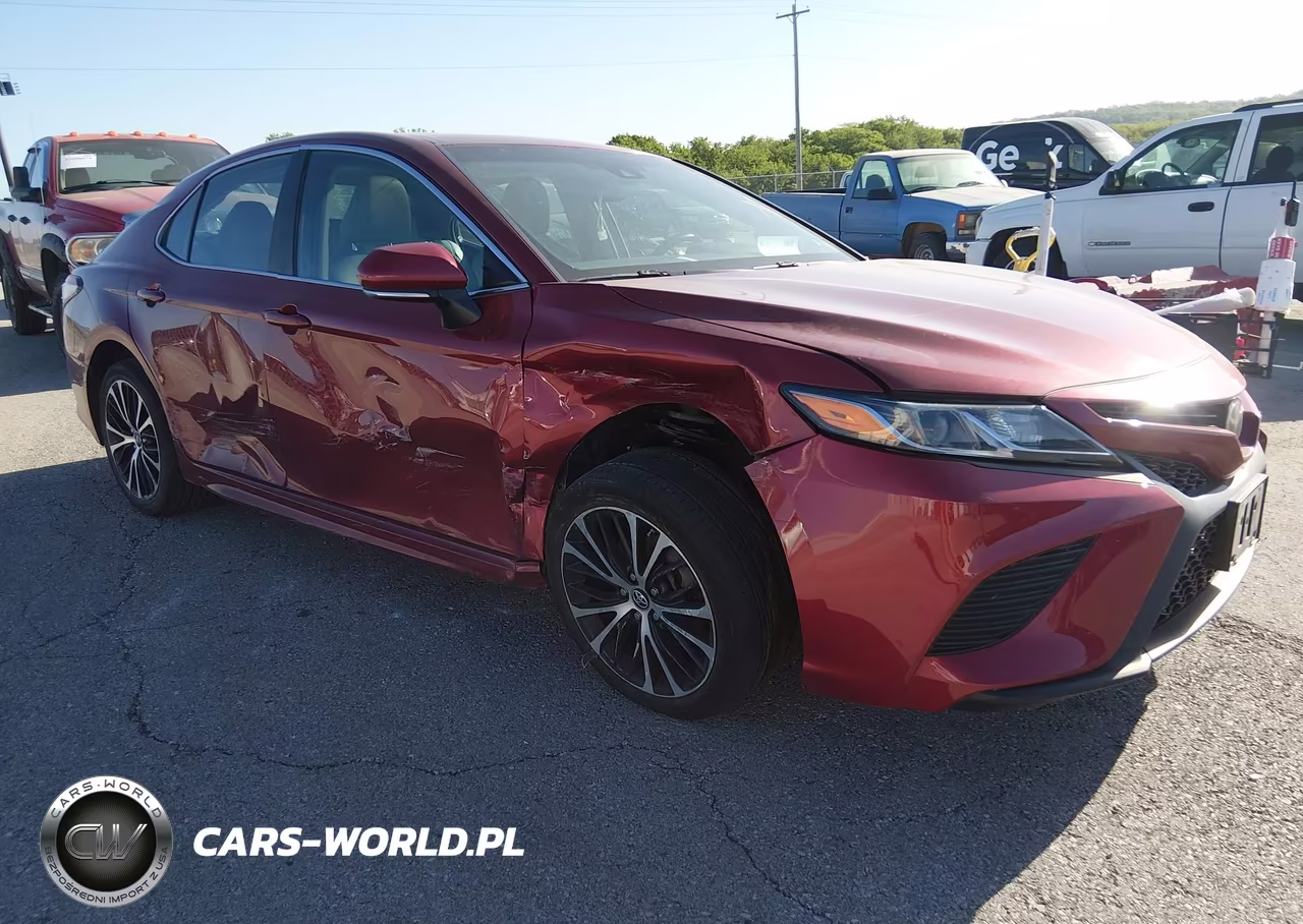 Główne zdjęcie 2018 Toyota Camry Se