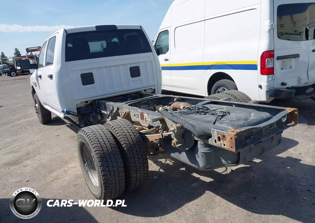2011 Ram Ram 3500 Hd Chassis St-Slt-Laramie VIN:3D6WZ4CL7BG529029 - 3