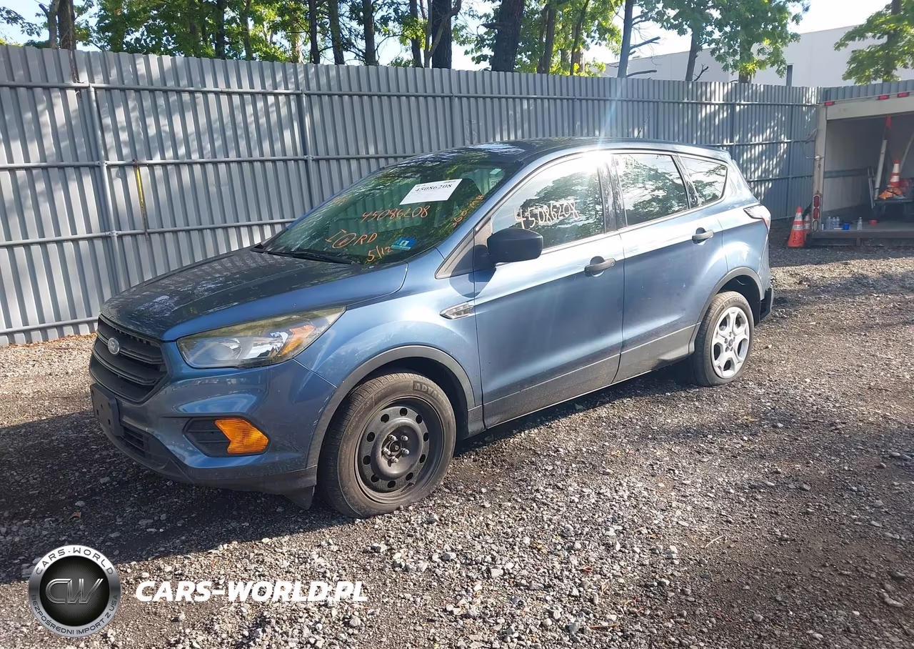 2018 Ford Escape S VIN:1FMCU0F73JUC24696 - 2