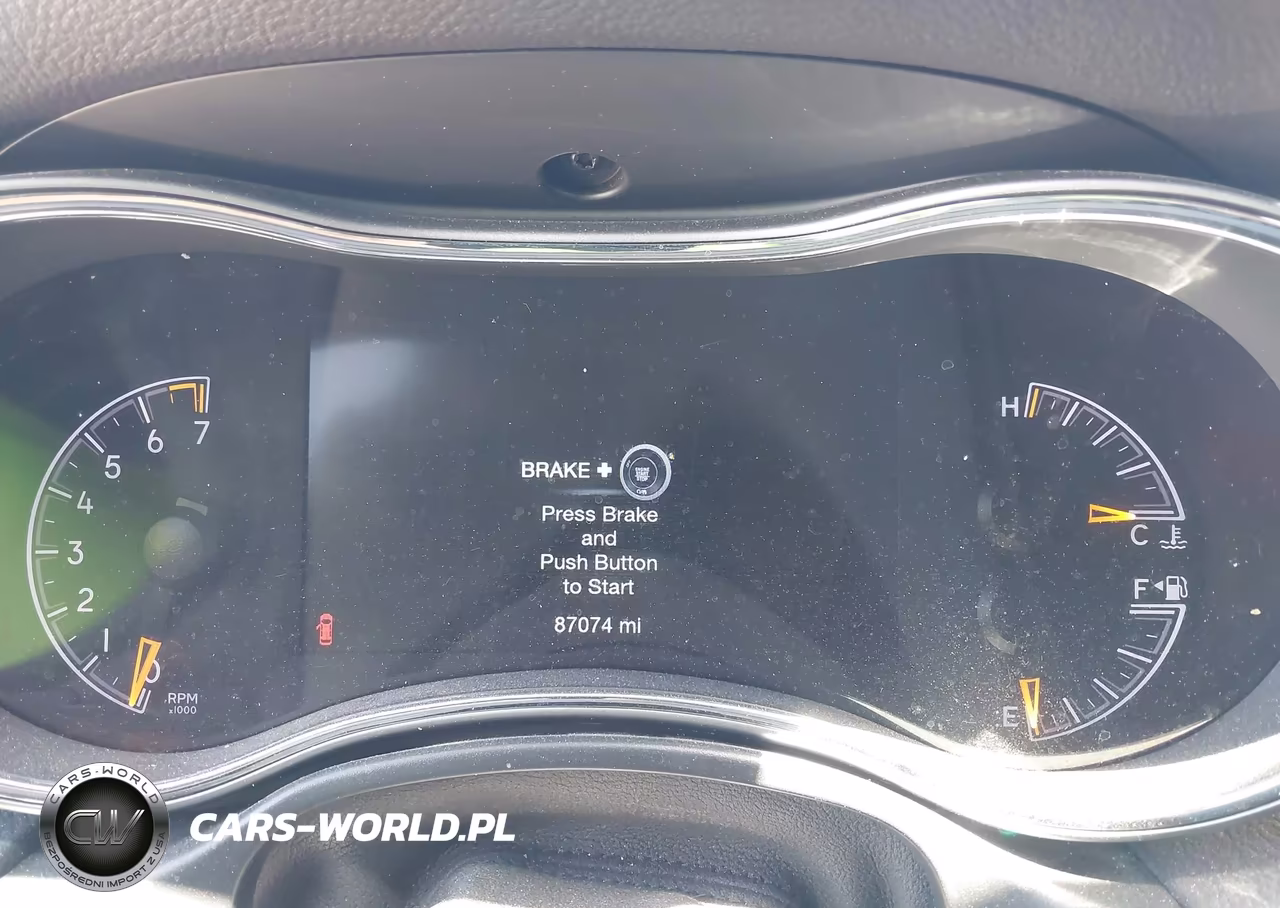 2020 Jeep Grand Cherokee Laredo 4X4 VIN:1C4RJFAGXLC447943 - 7