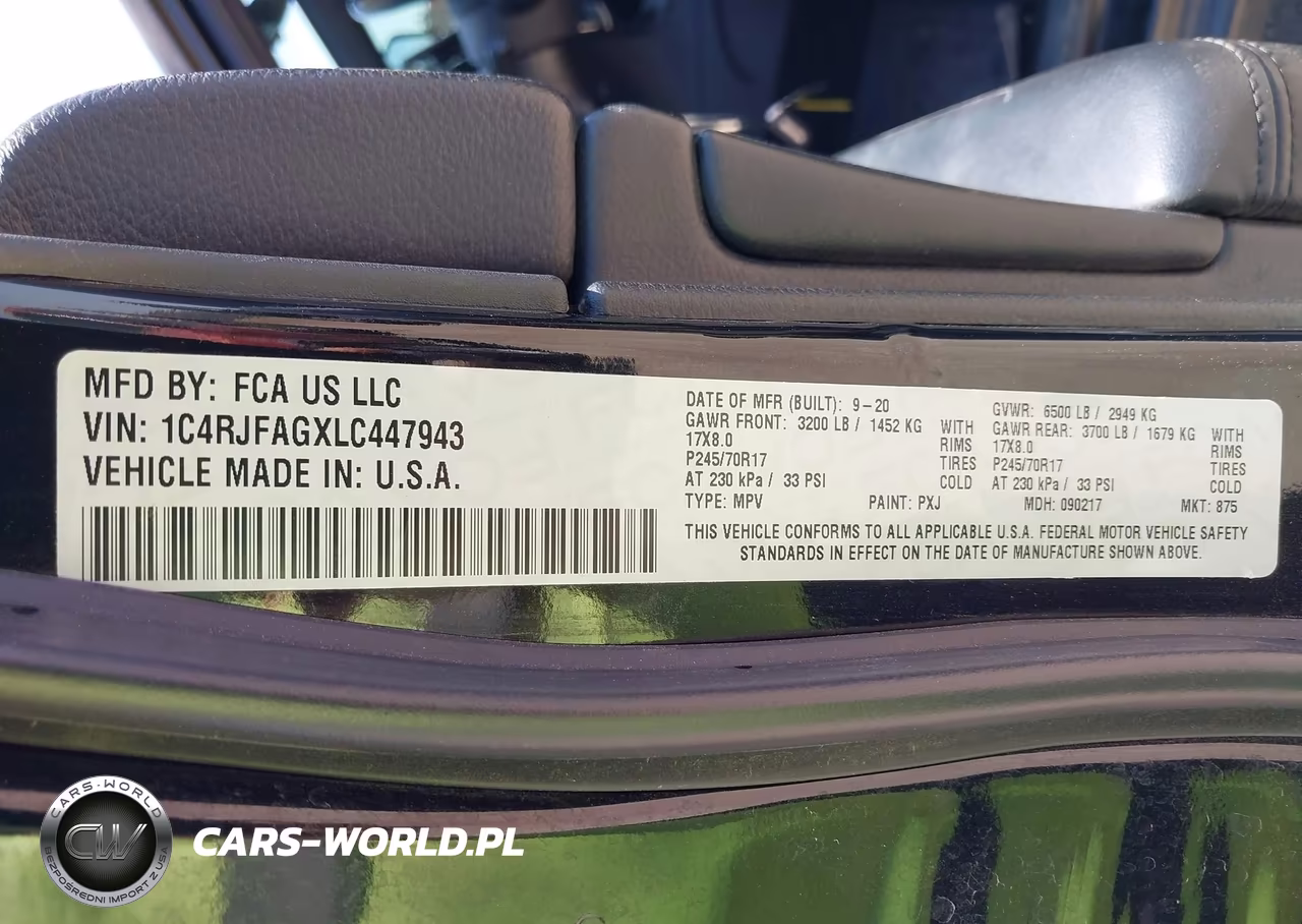 2020 Jeep Grand Cherokee Laredo 4X4 VIN:1C4RJFAGXLC447943 - 9