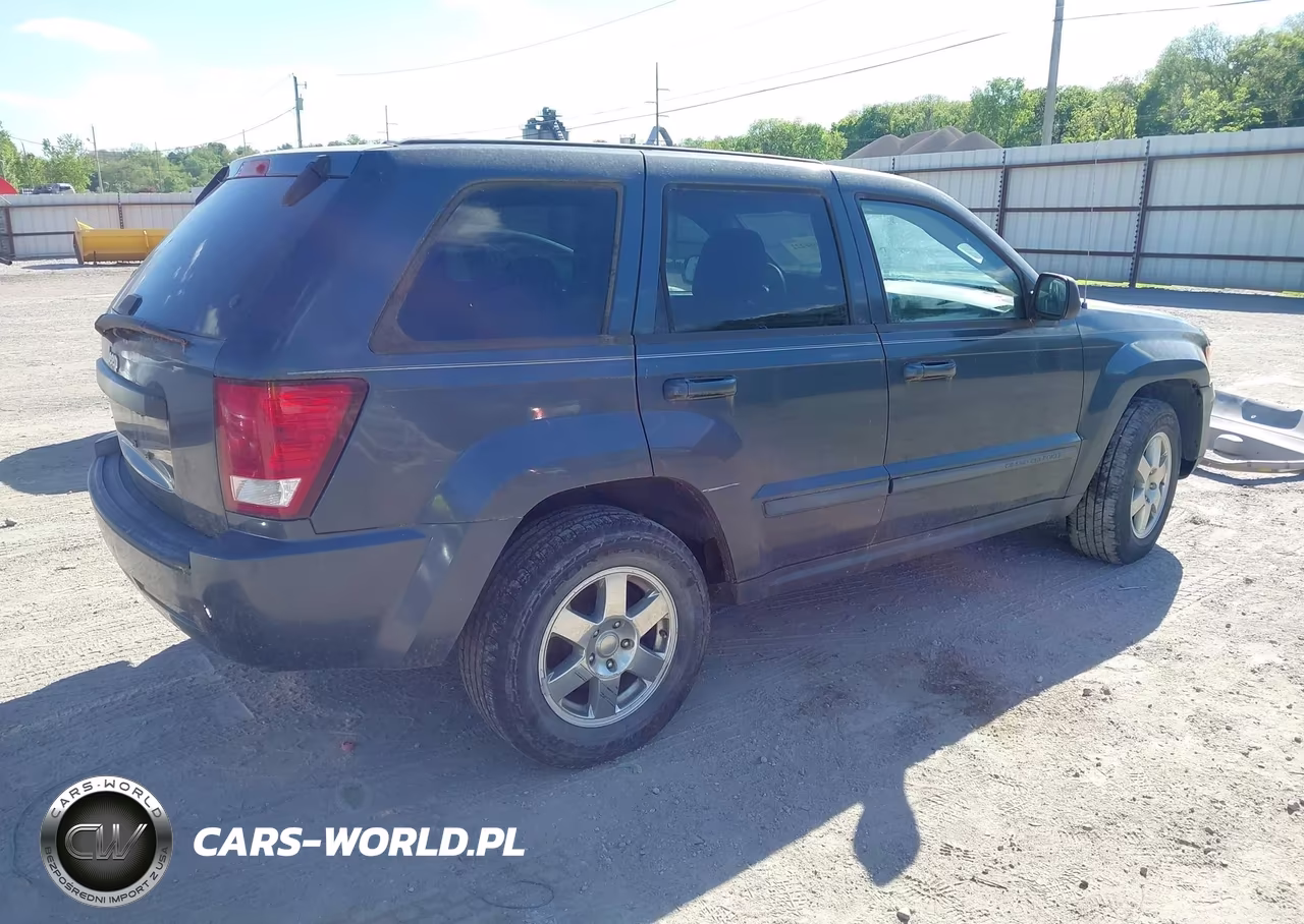 2008 Jeep Grand Cherokee Laredo VIN:1J8GR48K38C107130 - 4