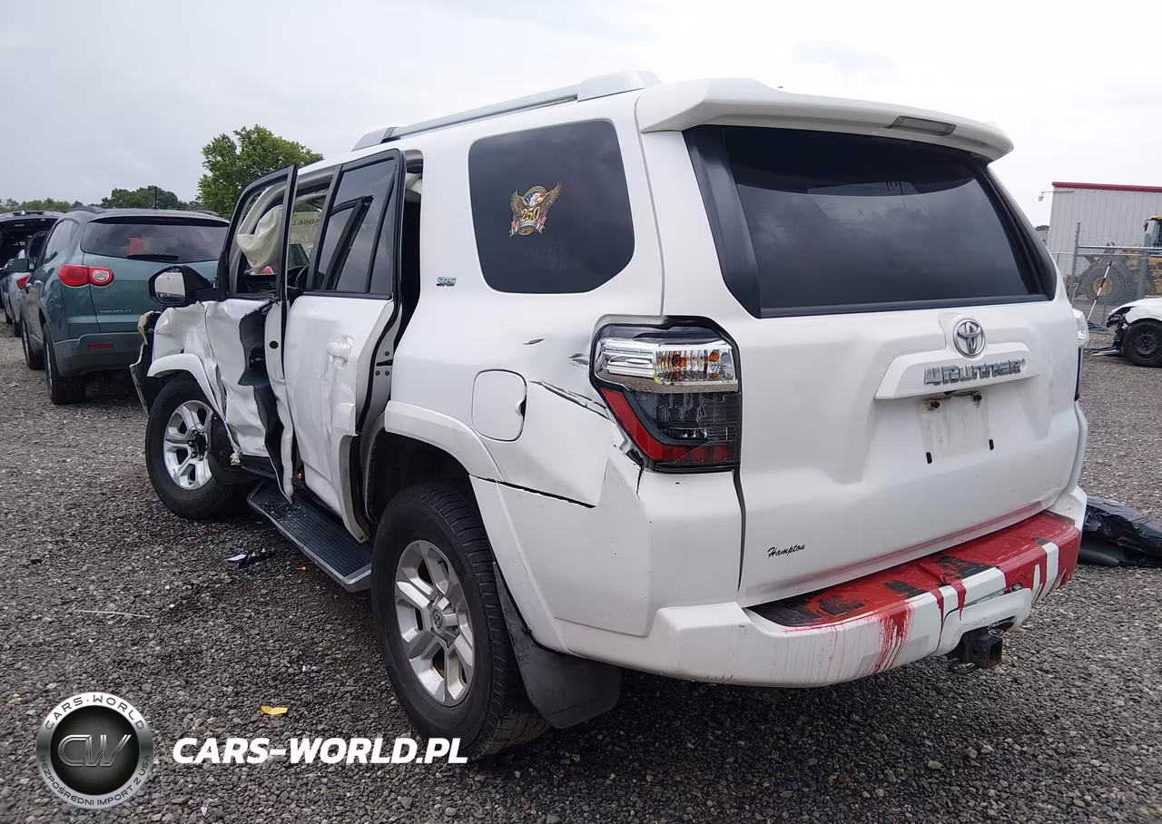 2015 Toyota 4Runner Sr5 VIN:JTEZU5JR7F5096996 - 3