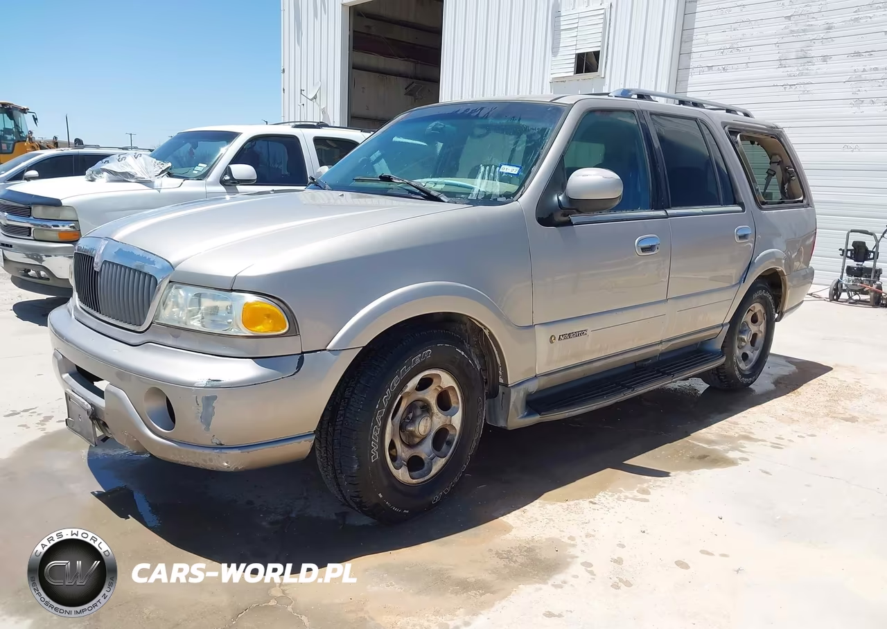 2000 Lincoln Navigator VIN:5LMEU27A8YLJ32706 - 2