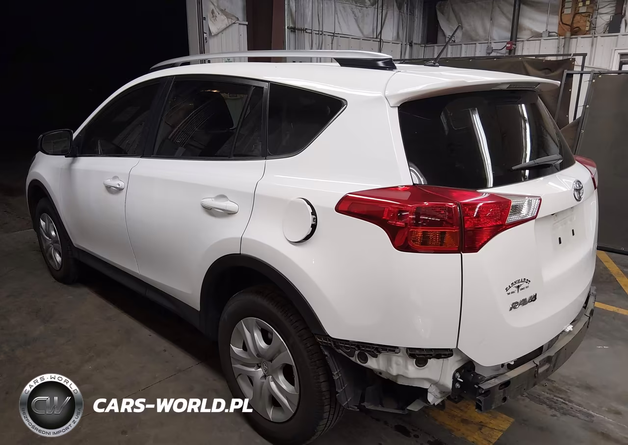 2015 Toyota Rav4 Le VIN:JTMZFREV6FJ056901 - 3