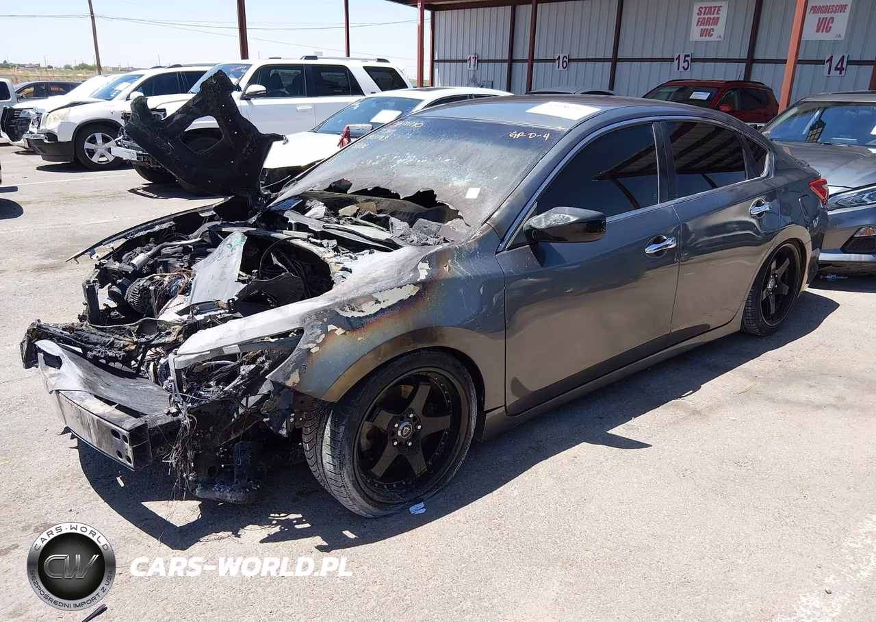 2018 Nissan Altima 2.5 Sr VIN:1N4AL3AP2JC114743 - 2