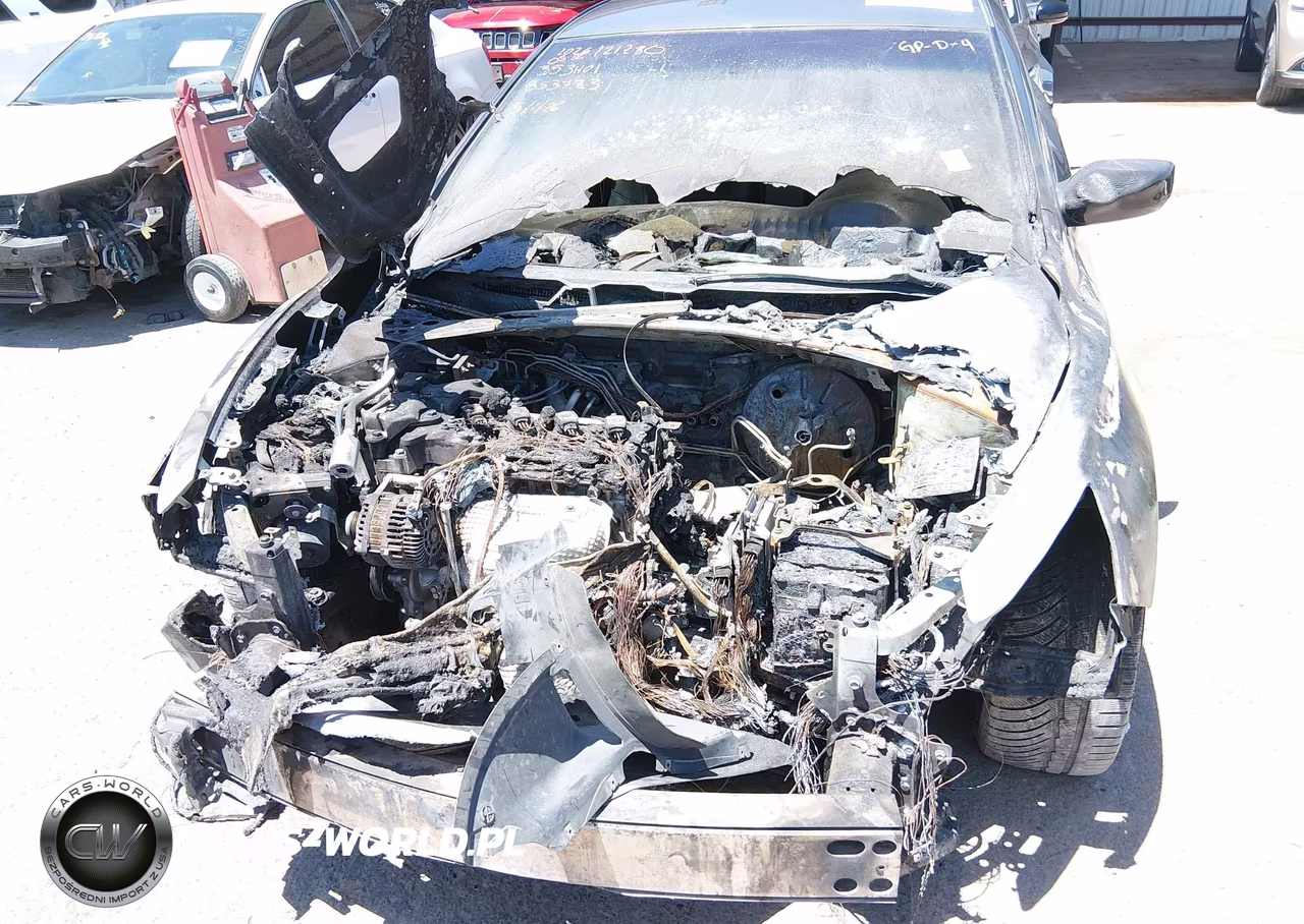 2018 Nissan Altima 2.5 Sr VIN:1N4AL3AP2JC114743 - 6
