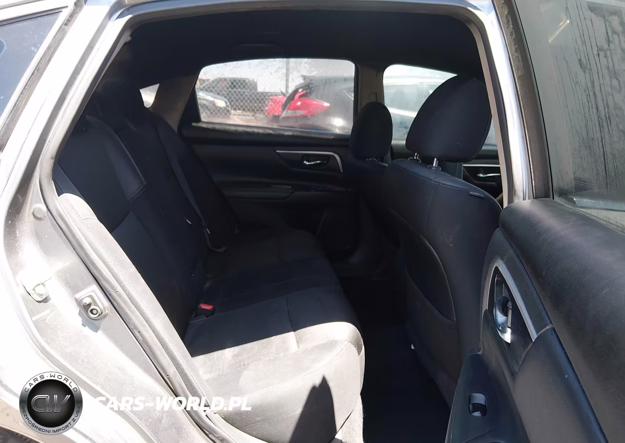 2018 Nissan Altima 2.5 Sr VIN:1N4AL3AP2JC114743 - 8